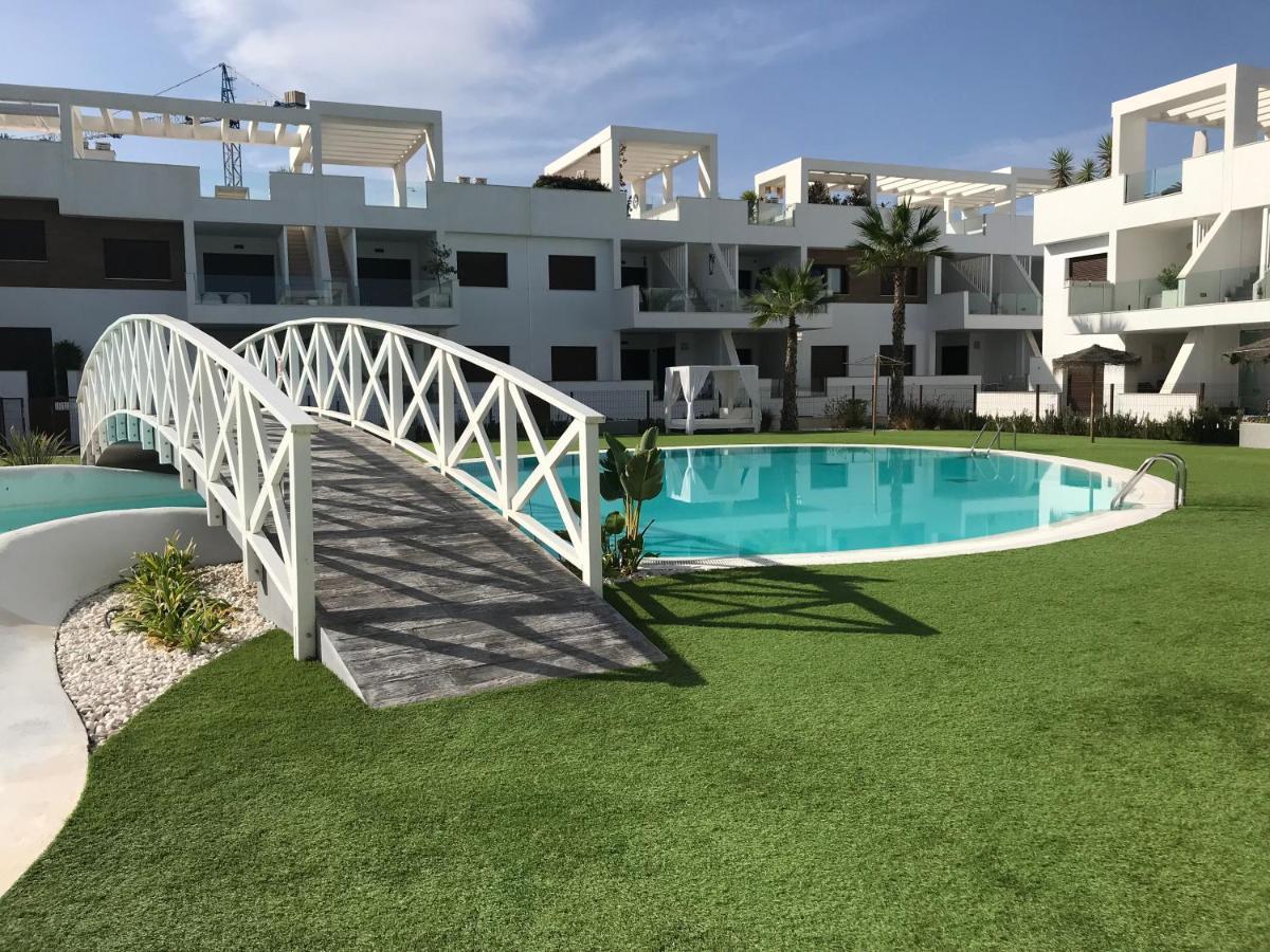 49 Laguna Beach Torrevieja Extérieur photo